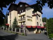 Hotel*** 